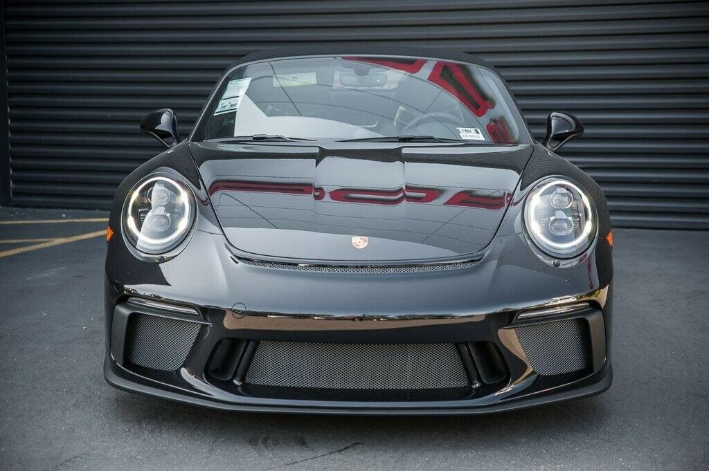 Do ślubu 2019 Porsche 911 Speedster wynajem Rentalo.pl