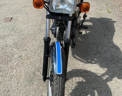Motocykl Honda CB250RS